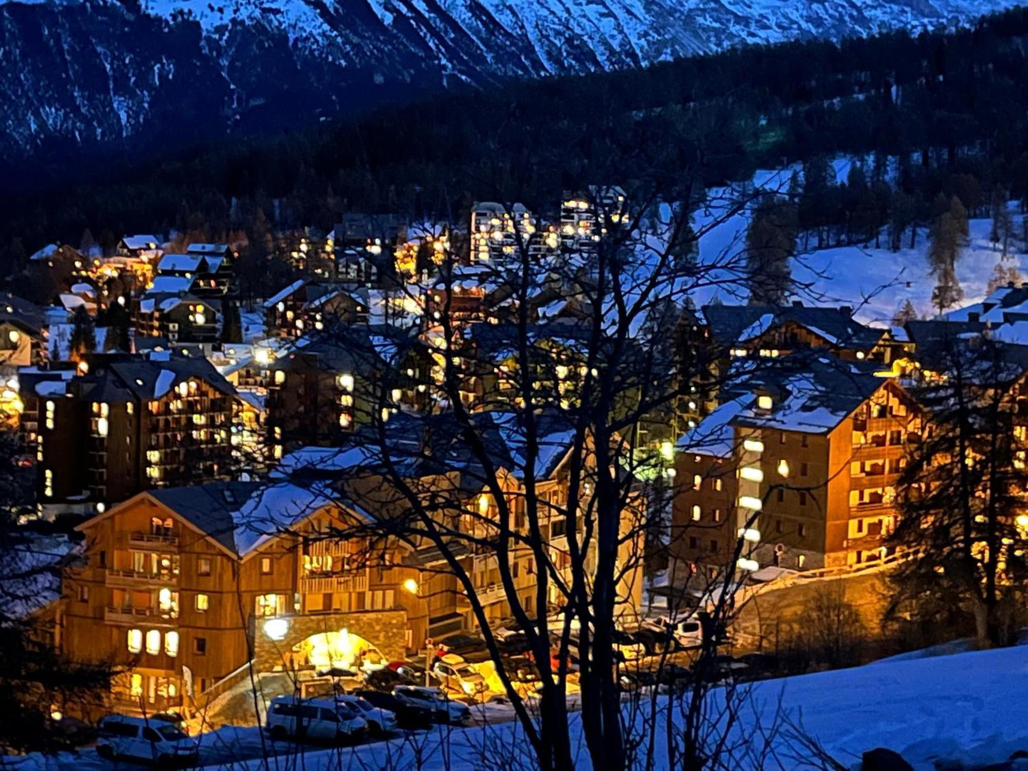 Le Perce-Neige Centre Station Apartment Risoul Bagian luar foto